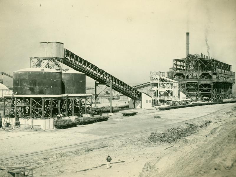 Planta ensacadora y granuladora. Oficina &amp;quot;María Elena&amp;quot;
