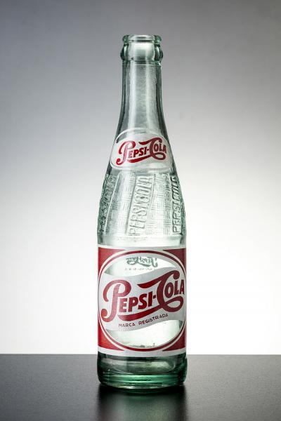 Botella de refresco Pepsi-Cola