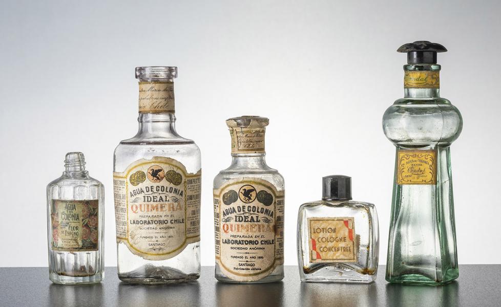 Botellas de agua de colonia Botellas de agua de colonia