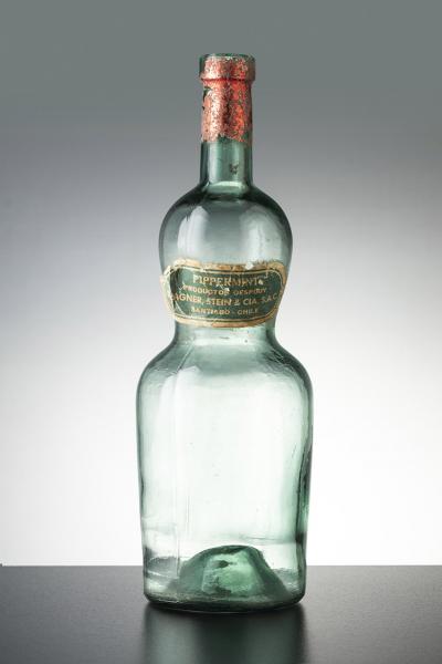 Botella de licor de menta Pippermint