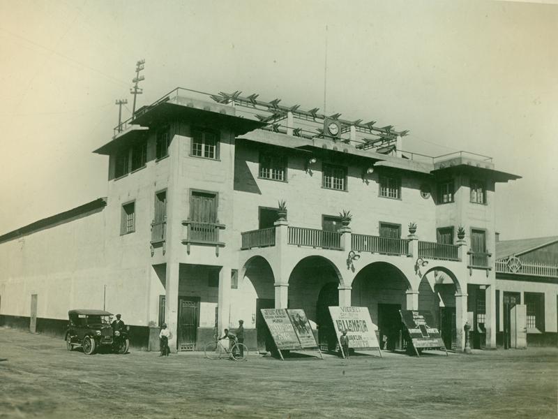 Teatro - Oficina "Chacabuco"